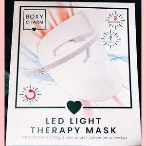 NEW SKINCARE  LIGHT Therapy Mask By BOXY CHARM